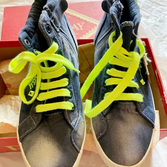 Replay & Sons size 34 EU distressed denim studded SOUTHFELDS mid canvas sneaker - Picture 3 of 7